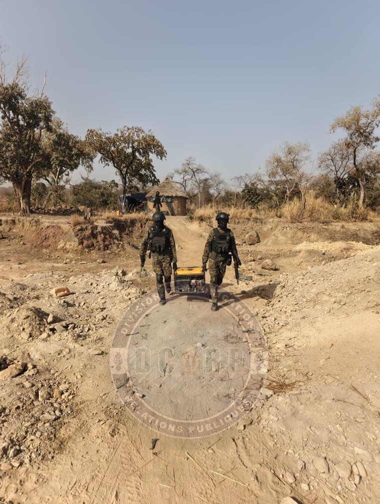 LUTTE CONTRE L'EXPLOITATION ILLÉGALE DES RESSOURCES MINIERES A KEDOUGOU : UN SITE D'ORPAILLAGE CLANDESTIN DEMANTÉLÉ A MOURAN